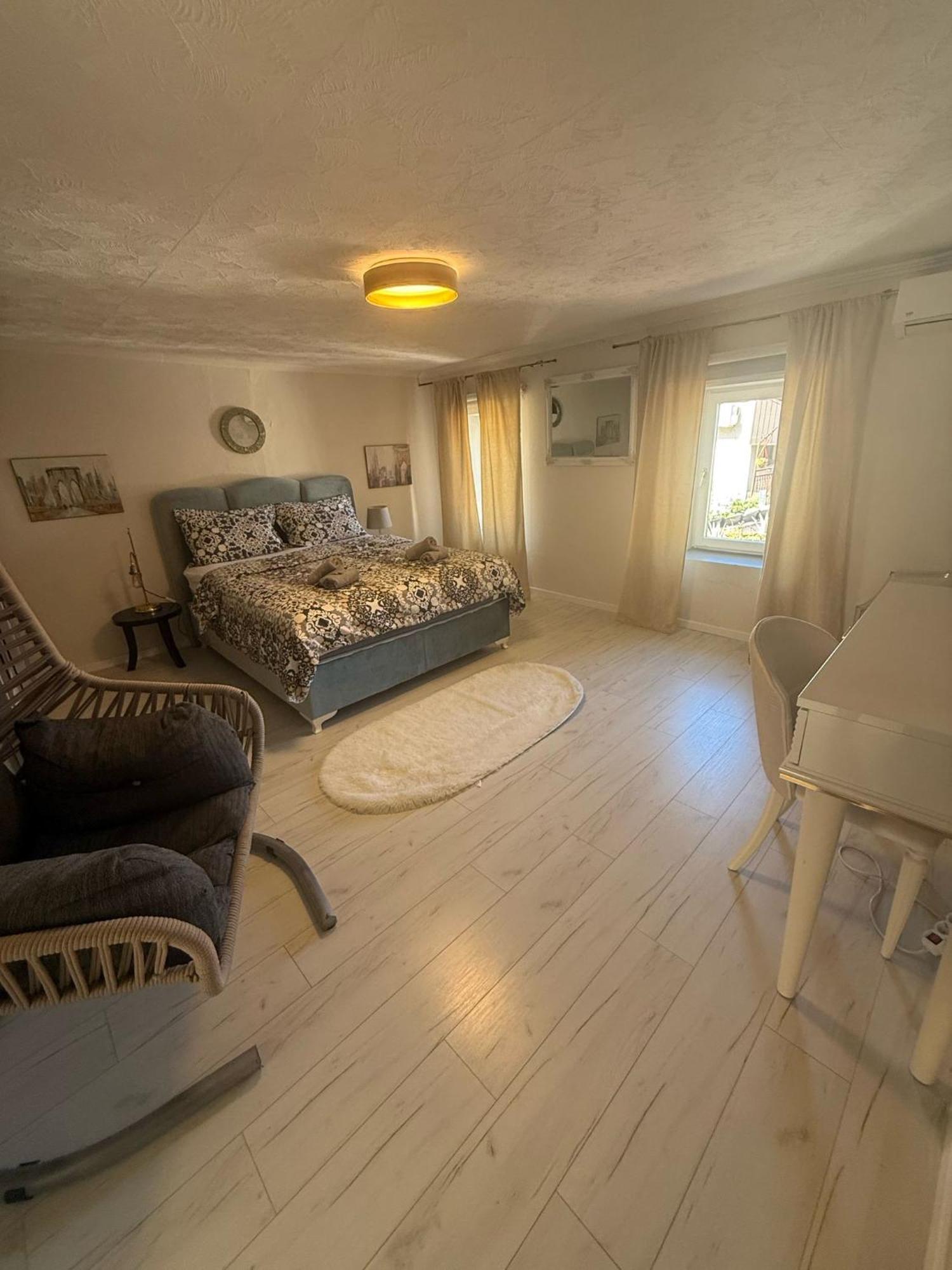 Apartment With Garden Hanja Mostar Quarto foto